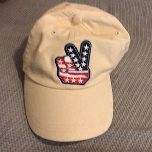 American Piece Sign Hat